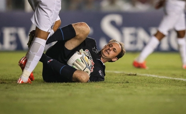 Em noite de Rogério Ceni Santos e São Paulo empatam sem gols na Vila