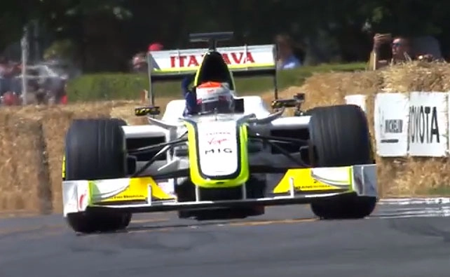 Olhos No Retrovisor Barrichello Voltava A Guiar O Carro Da Brawn Gp H