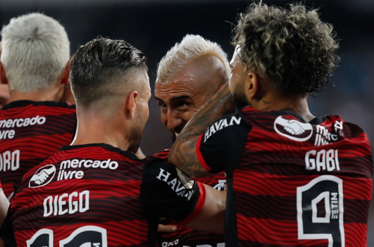 Flamengo inicia jornada rumo à final da Libertadores contra o Vélez na