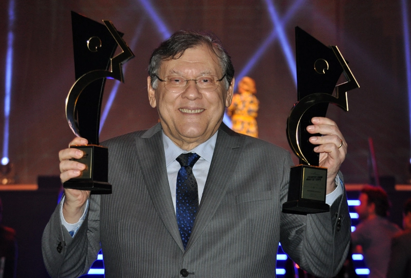 Achados Perdidos Milton Neves há um ano conquistava dois troféus