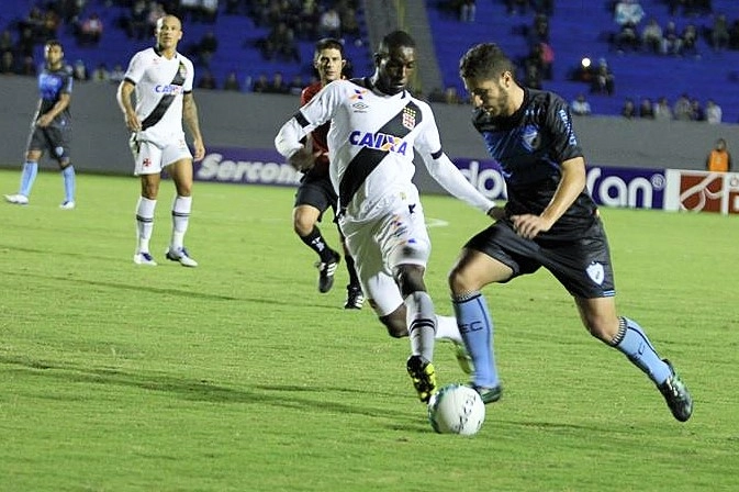 Gol Contra Londrina Perde Para O Vasco E Fica Fora Do G4