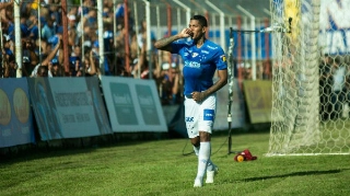 Com a camisa do Cruzeiro, Raniel marcou dezesseis gols em 88 partidas. Foto: Bruno Haddad/Cruzeiro/Via UOL