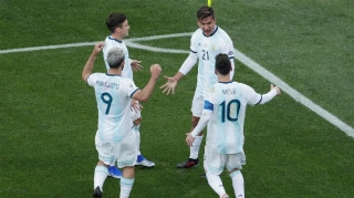 Argentina supera expulsão de Messi e Chile para ficar com o terceiro lugar