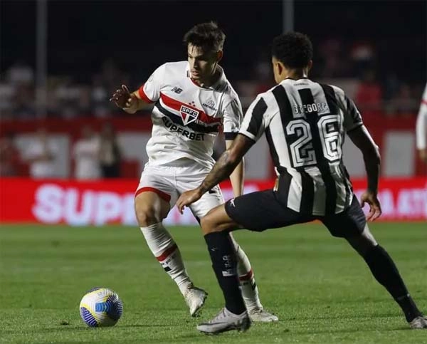 Pelas quartas de final da Libertadores, Botafogo e São Paulo se ...