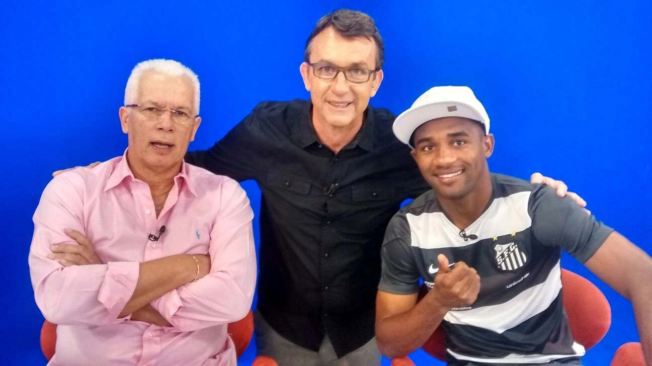 Durante o programa ?Os Donos da Bola?, Emerson Leão, Neto e Cicinho posaram para a foto.