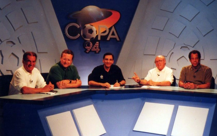Telê Santana, Luis Alfredo, Osmar de Oliveira, Orlando Duarte e Carlos Alberto Torres, comentando os resultados da Copa de 1994