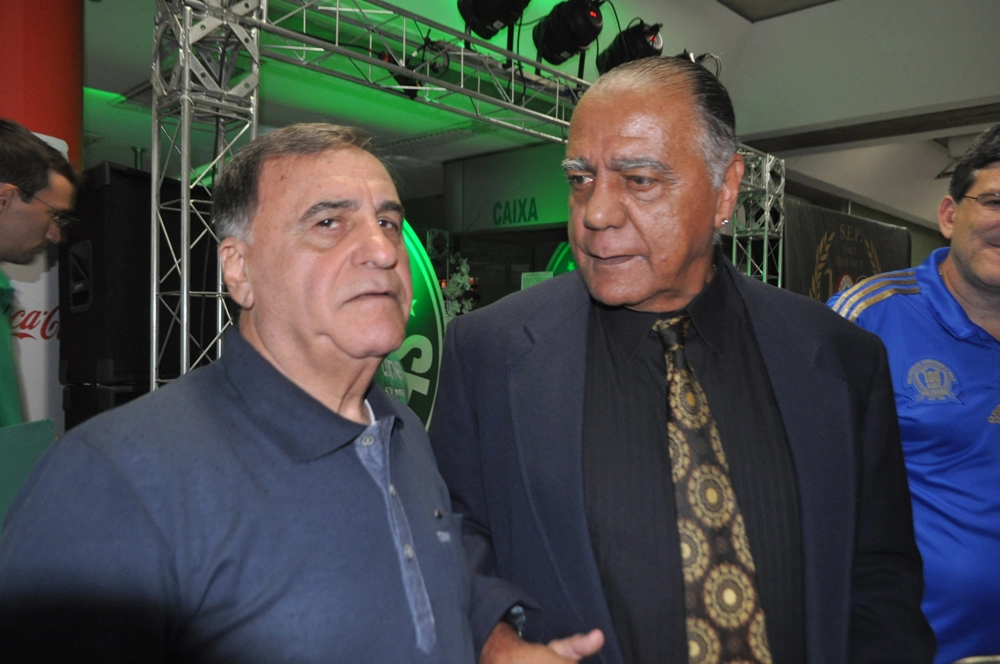 Bentivegna e César Maluco na festa em homenagem aos ex-jogadores do Palmeiras, em 20 de setembro de 2014, no restaurante do Parque Aquático do Palestra Itália. Foto: Marcos Júnior/Portal TT
