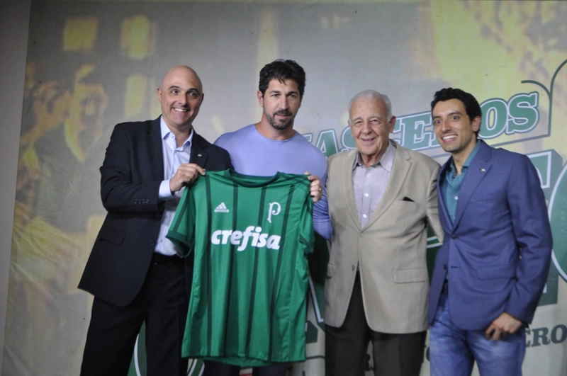 Mauricio Galiotte, S&eacute;rgio, Seraphim Del Grande e Guilherme Ribeiro em 29 de setembro de 2017, na Festa de Veteranos do Palmeiras, no Restaurante Jardim Suspenso, no Palestra It&aacute;lia. Foto: Marcos J&uacute;nior Micheletti/Portal TT