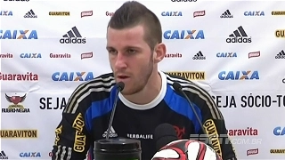 Paulo Victor fala em "indignação" e cobra responsabilidade no Flamengo