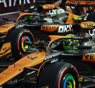 Britânico tem um aliado no australiano, seu companheiro de equipe. Foto: McLaren F1