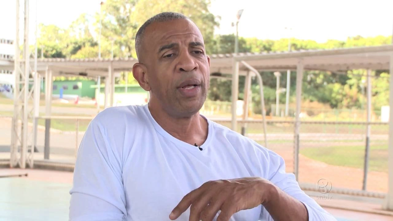 Entrevista com Pipoka, o ex-jogador de basquete e o segundo brasileiro a  jogar na NBA 