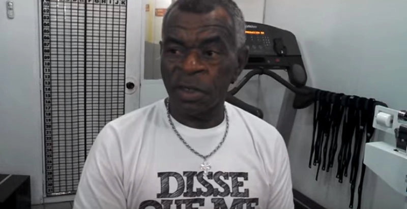 Em 2013, durante entrevista para a TV Sport Recife. Foto: Reprodução