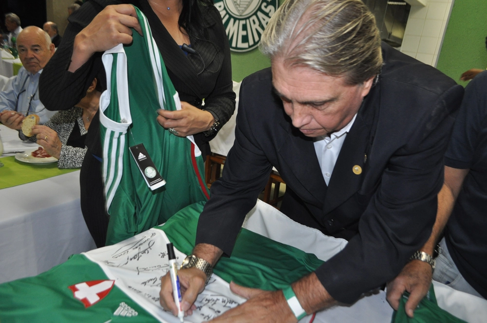 Na festa em homenagem aos ex-jogadores do Palmeiras, em 20 de setembro de 2014, no restaurante do Parque Aquático do Palestra Itália. Foto: Marcos Júnior/Portal TT