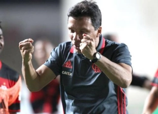 Z&eacute; Ricardo