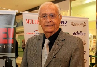 Seu bordão `Que Lance!´ ficou muito conhecido. Foto: coletiva.net