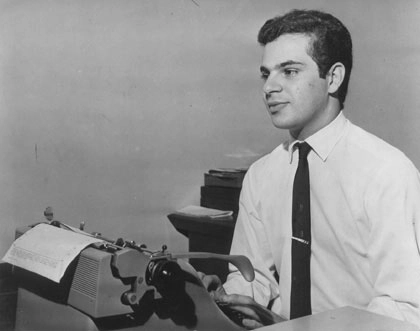 Veja Roberto Avallone no início de sua carreira à frente de uma Remington. Crédito da Foto: Blog do Roberto Avallone
