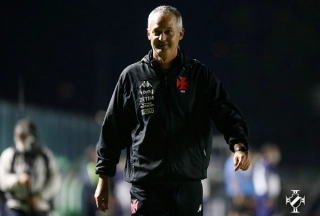 Lisca comanda o Cruzmaltino nesta noite. Foto: Divulgação/Vasco