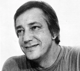 Versátil, trabalhou como locutor, repórter e cantor