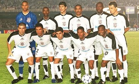 Corinthians Campeão Mundial 2000. Escalação: Dida, Kléber, Fábio Luciano,  Vampeta, Rincon e Adilson Batista. Luiz…