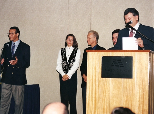 No hotel Transamérica em 1995, Ademir da Guia foi homenageado em evento apresentado por Milton Neves.