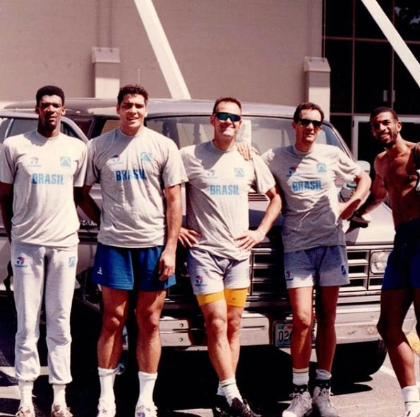 Basquete Brasil - CBB - MEMÓRIA DO BASQUETE: MARCEL PONIKWAR DE SOUZA  Natural de Campinas (SP), Marcel Ramon Ponikwar de Souza é ex-jogador  brasileiro e treinador de basquetebol que atuou em clubes