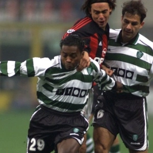 César Prates (à frente), o zagueiro brasileiro André Cruz (à direita) e o italiano Inzaghi. Foto: UOL