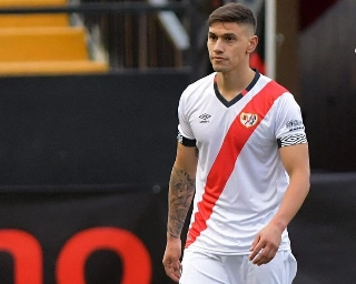 Zagueiro uruguaio Emiliano Velázquez está livre no mercado e entrou na mira do Peixe. Foto: Instagram/Reprodução