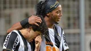 "&Eacute; um grande &iacute;dolo, n&atilde;o tem nada o que falar desse cara"