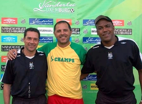 O ex-zagueiro Fernando e Serginho Chulapa foram convidados a dar palestras no Instituto montado pelo treinador