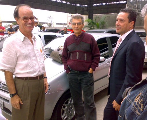 Antônio Lopes, Jair Pereira e Vanderlei Luxemburgo se encontram em São Januário em junho de 2008 antes de clássico entre Vasco e Palmeiras. Crédito: Divulgação/Palmeiras
