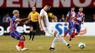 Defesa santista mantém alto nível e é peça-chave na luta pelo título