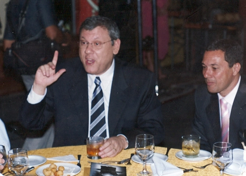 Milton Neves e Vanderlei Luxemburgo jantam juntos em 2003, na cidade de Fortaleza, ocasião em que realizou-se mais uma Noite das Personalidades Esportivas