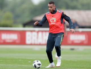 Renato Augusto completou mais um dia sem treinar nesta terça-feira (5)