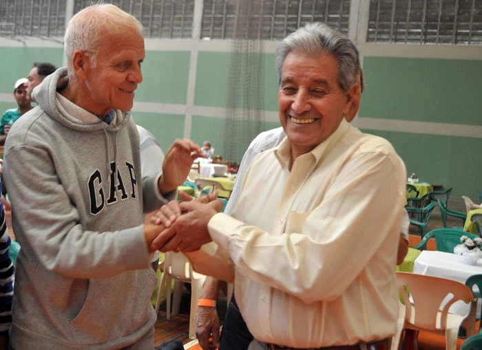 Ademir e Hector Silva na festa de veteranos do Palmeiras em 29 de setembro de 2012. Foto: Marcos Júnior/Portal TT