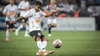 Como Sornoza saiu de 'vetado' e virou exemplo em retorno do Corinthians