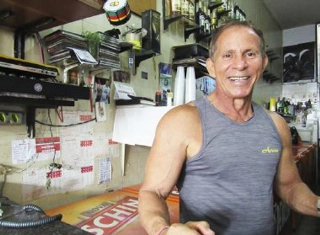 Ele ainda atuou em outras equipes da Boa Terra. Foto: arquivo pessoal de Tirson