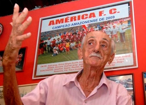 Amadeu Teixeira - Ex-presidente e t&eacute;cnico do Am&eacute;rica-AM
