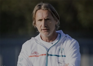 Davide Nicola, treinador do time Rossoblù. Foto: cagliaricalcio.com