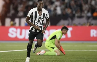 No primeiro turno, vitória do Glorioso sobre o Colorado, com gol de Luiz Henrique. Foto: Vítor Silva/Botafogo 