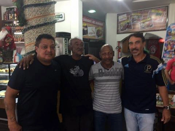 Encontro de ex-jogadores no dia 6 de dezembro de 2015, em Serra Negra-SP. Tonhão, Zé Roberto, Edu Bala e Gilmar. Foto: Fernando Saragioto