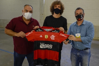 Novo zagueiro flamenguista assinou contrato até dezembro de 2022. Foto: Marcos Cortes/Flamengo
