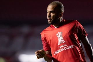 Lateral de 38 anos tem apenas seis partidas no Brasileirão e ainda pode defender outra equipe na competição. Foto: Staff Images/Conmebol