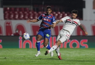 Tricolor empatou o jogo de ida em 2 a 2 com o Leão do Pici. Foto: Rubens Chiri/saopaulofc.net