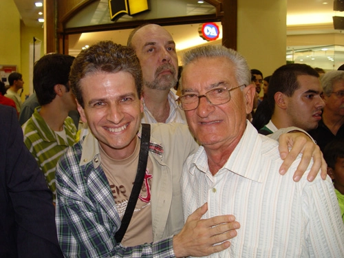 Dudu compareceu ao lançamento do livro 