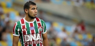 Fluminense aceita proposta, e Corinthians fica perto de anunciar Sornoza