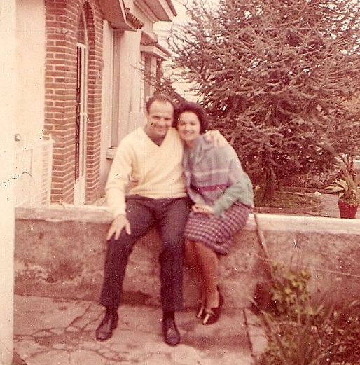 No começo da década de 1970 ao lado de sua esposa, D. Lélia, em Ribeirão Pires (SP). Foto: arquivo pessoal de Pepe