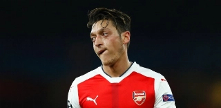 Özil teria o aval do próprio Arséne Wenger para fechar com o time espanhol