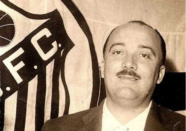 Lula conquistou 38 t&iacute;tulos no comando do Santos. (Foto: Reprodu&ccedil;&atilde;o Instagram do Santos FC)  