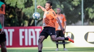 Elias, volante do Atlético-MG, fala sobre possível renovação contratual