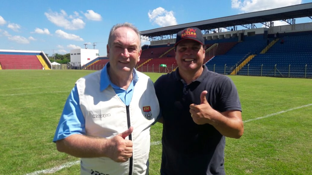 Edvaldo Tietz e Paulinho McLaren (então técnico do Barretos EC), em 7 de abril de 2018